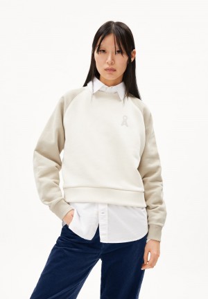 ARMEDANGELS AALLY GAL COLORBLOCK Sweatshirt Regular Fit made of Organic Cotton Sand Stone-undyed | 2791-ZWSEA