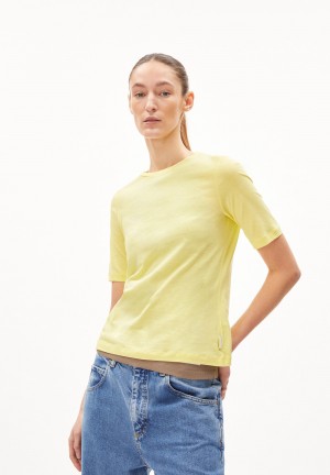 ARMEDANGELS DONAAJI FEAATHER LIGHT T-Shirt Slim Fit made of Organic Cotton Gelb Hell | 7091-YEMSR