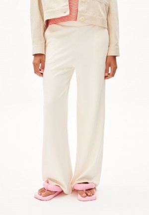 ARMEDANGELS HIMAARI Jersey Pants made of LENZING™ ECOVERO™ Mix Oatmilk | 1958-GNZCE