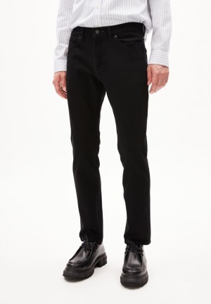 ARMEDANGELS IAAN COMFORT Straight Leg Mid Waist made of Organic Cotton Mix Schwarz | 9127-ORMYB