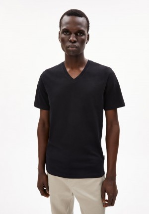 ARMEDANGELS JAAMES V-NECK T-Shirt Regular Fit made of Organic Cotton Schwarz | 6548-RPKXM