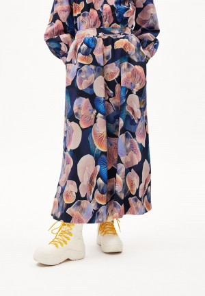 ARMEDANGELS JASINAA NATURE JEWELS Woven Skirt Loose Fit made of Organic Cotton Schwarz | 0972-OQXKY