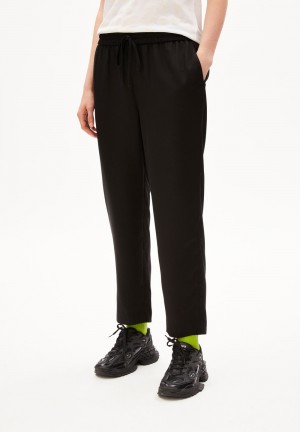 ARMEDANGELS KAADIA TAPERED Woven Pants made of TENCEL™ x REFIBRA™ Lyocell Schwarz | 0873-OPIKE