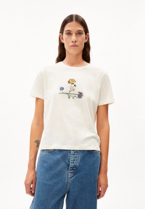 ARMEDANGELS MAARLA LITAA T-Shirt Relaxed Fit made of Organic Cotton Oatmilk | 1426-JSRXD