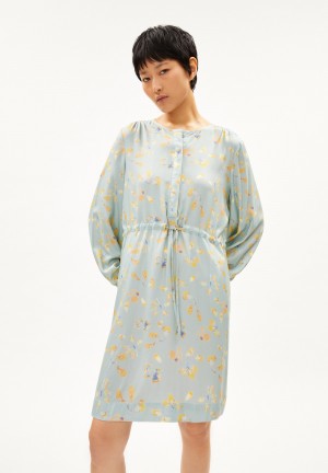 ARMEDANGELS MALVINAA SMALL THERMAL Woven Dress Relaxed Fit made of LENZING™ ECOVERO™ Viscose Grün | 5708-GWCMT