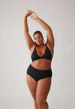 ARMEDANGELS OSAAM Triangle Bralette made of TENCEL™ Modal Mix Schwarz | 5720-BPJOL