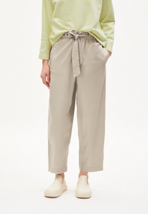 ARMEDANGELS SAAMERA Woven Pants Relaxed Fit made of TENCEL™ Lyocell Hell | 7321-XCAZJ