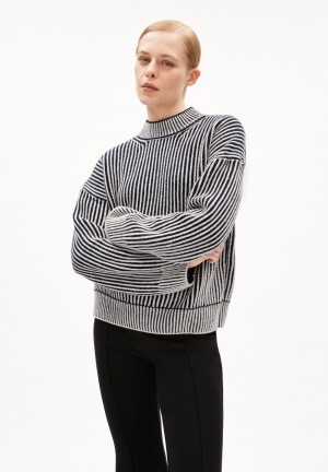 ARMEDANGELS SADNAA VANISEE Sweater Loose Fit made of Organic Wool Mix Black-oatmilk | 9421-ZUDCQ
