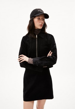 ARMEDANGELS SAEDAA CORDUROY Overshirt Relaxed Fit made of Organic Cotton Mix Schwarz | 0635-QBPWM