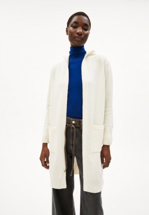 ARMEDANGELS WANDAA Cardigan Relaxed Fit made of Organic Wool Mix Oatmilk | 4598-CYNJP