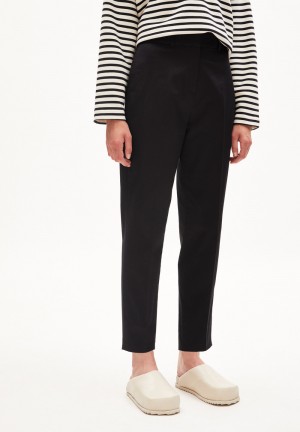 ARMEDANGELS WARMAAR Woven Pants Regular Fit made of Organic Cotton Mix Schwarz | 9375-MKGUO