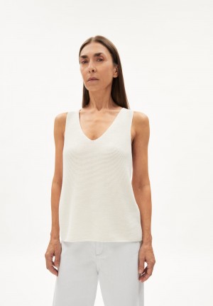 ARMEDANGELS WILMAA Knit Top Regular Fit of Organic Cotton Weiß | 1427-KCSMA