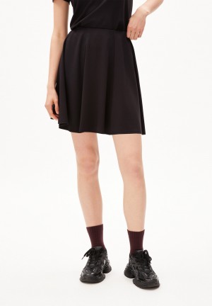 ARMEDANGELS ZELDAA Jersey Skirt Regular Fit made of LENZING™ ECOVERO™ Viscose Mix Schwarz | 8692-KNAUG